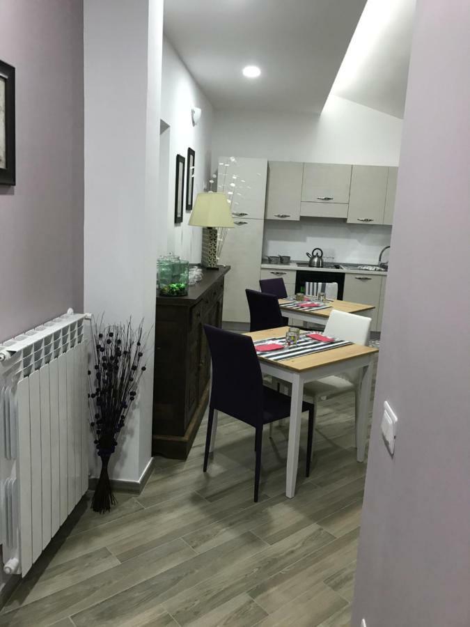 Residenza Murat กาแซร์ตา ภายนอก รูปภาพ
