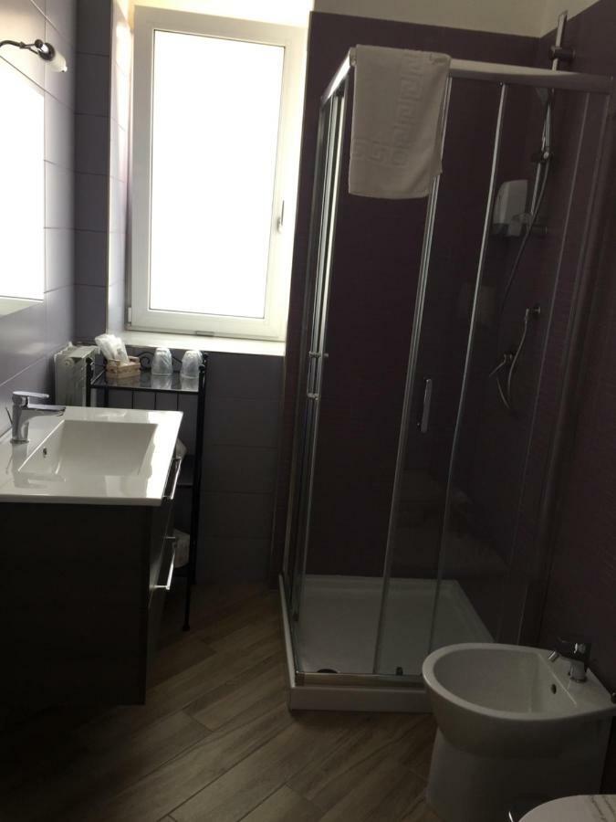 Residenza Murat กาแซร์ตา ภายนอก รูปภาพ